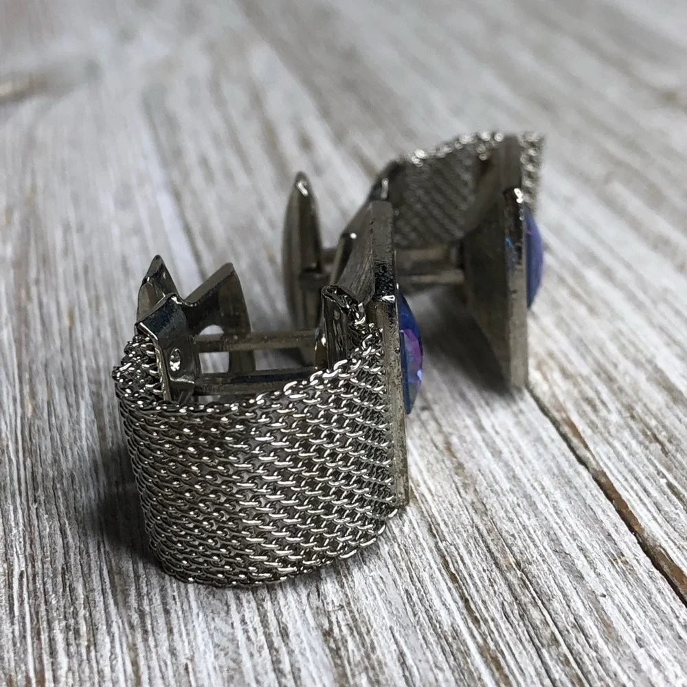 Vintage Wrap Around Faceted Cabochon Cuff Links